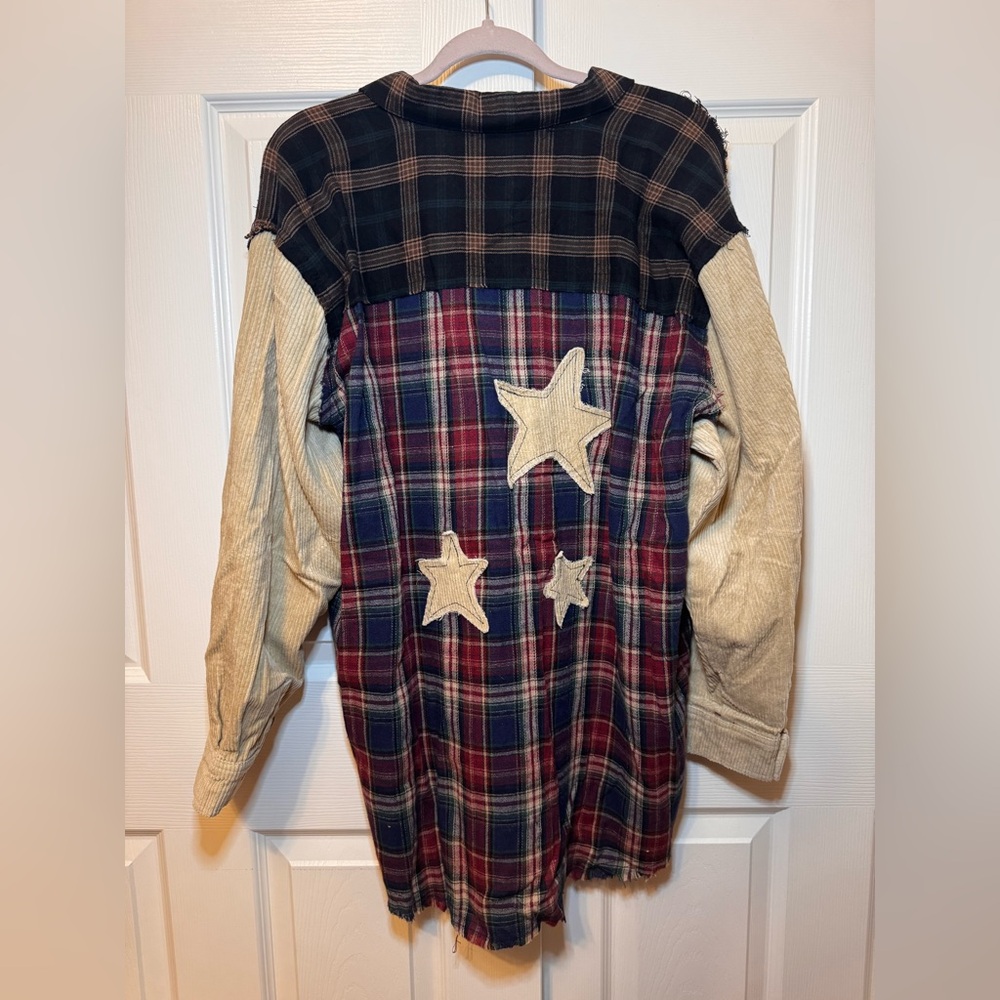 NWT Natural Life Carter Appliqué Oversized Flannel Shirt , Cream Star - Picture 6 of 8